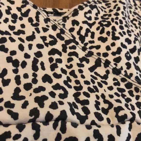 cropped cheetah print tank😸 - Picture 2 of 2